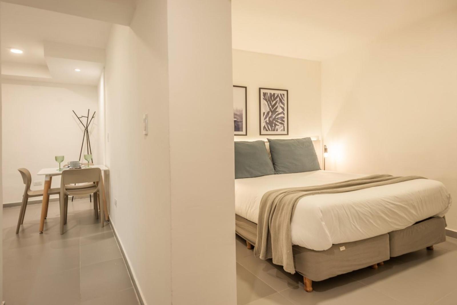 Upoint Recoleta Aparthotel Buenos Aires Esterno foto