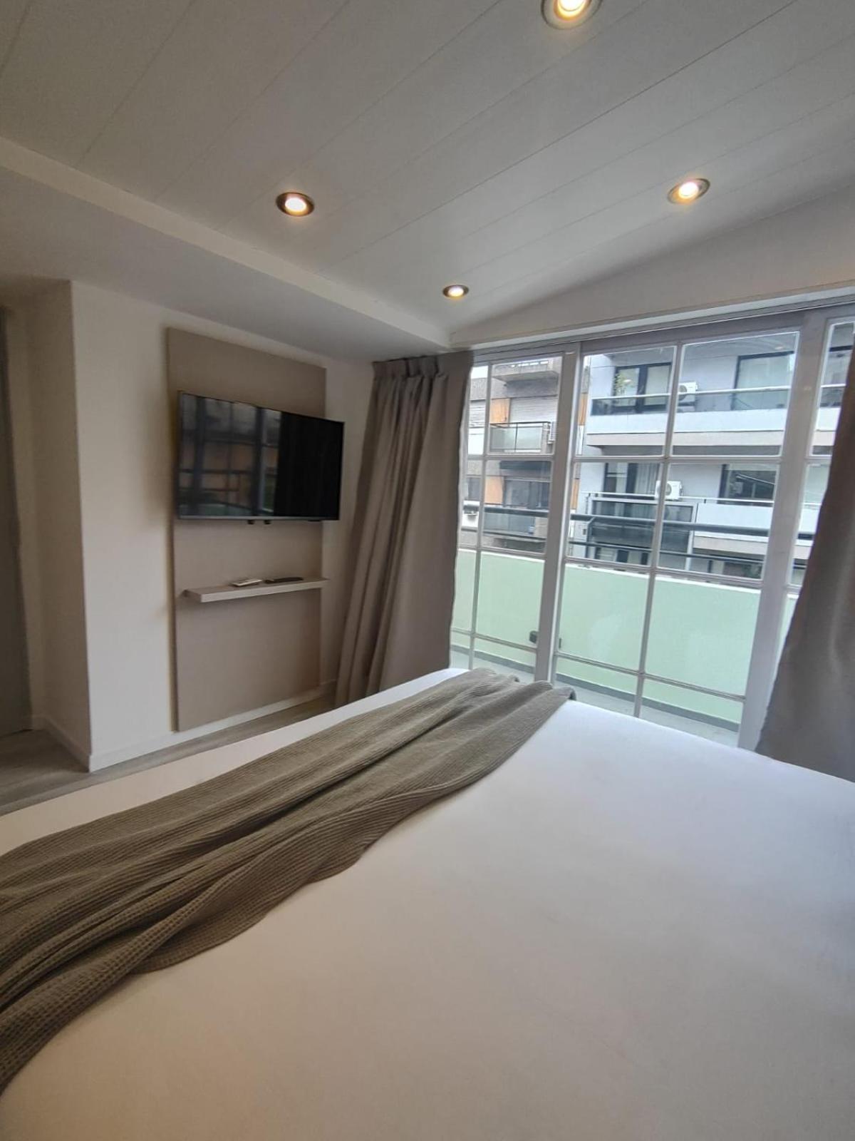 Upoint Recoleta Aparthotel Buenos Aires Esterno foto